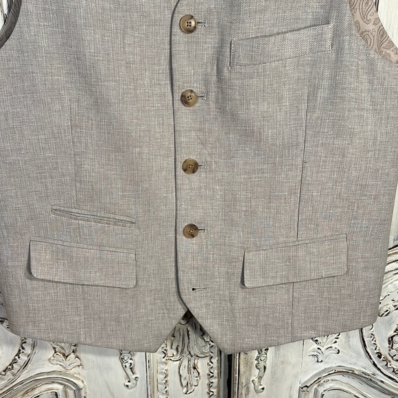 Jos. A. Bank Reserved Linen Cotton Blend Light Tan Men's Vest - Picture 5 of 8
